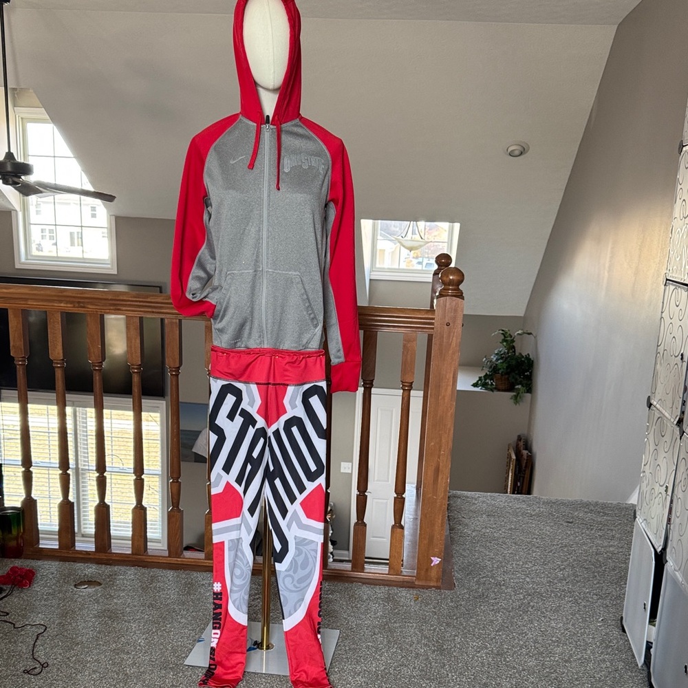 OHIO STATE ❤️Red and Gray Hoodie and Joggers Set size S
